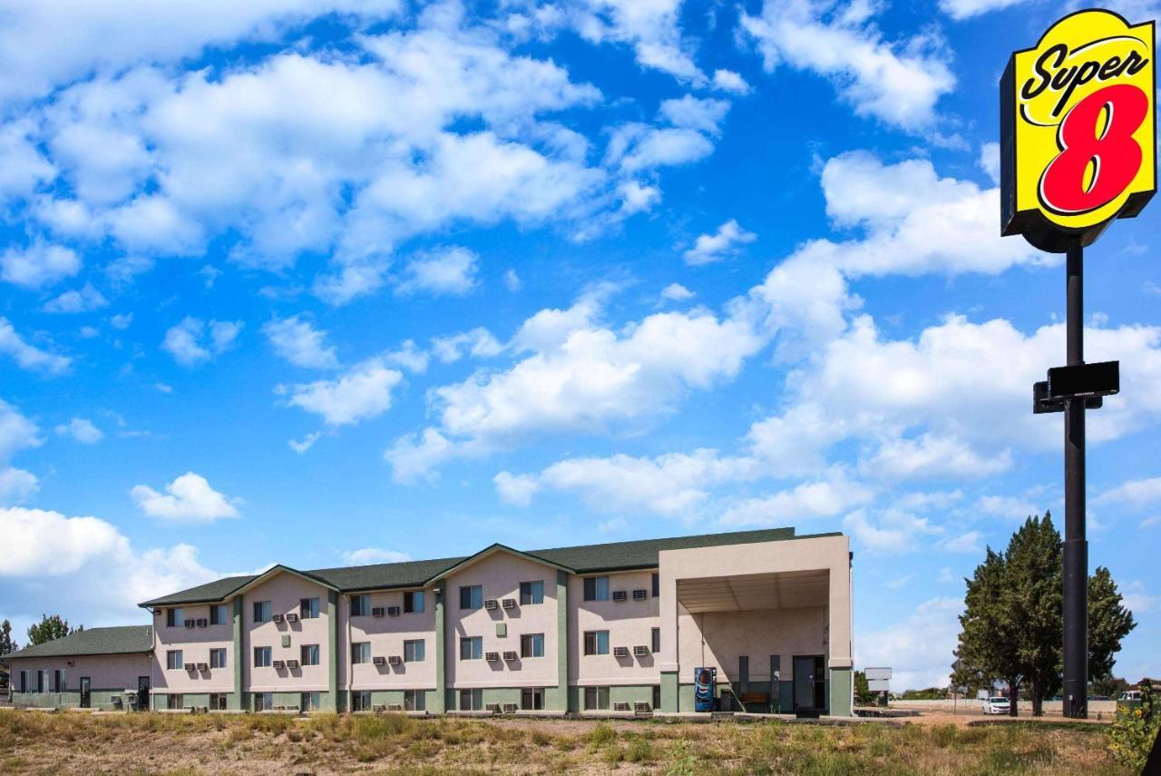 Super 8 By Wyndham Pueblo Hotel Eksteriør billede